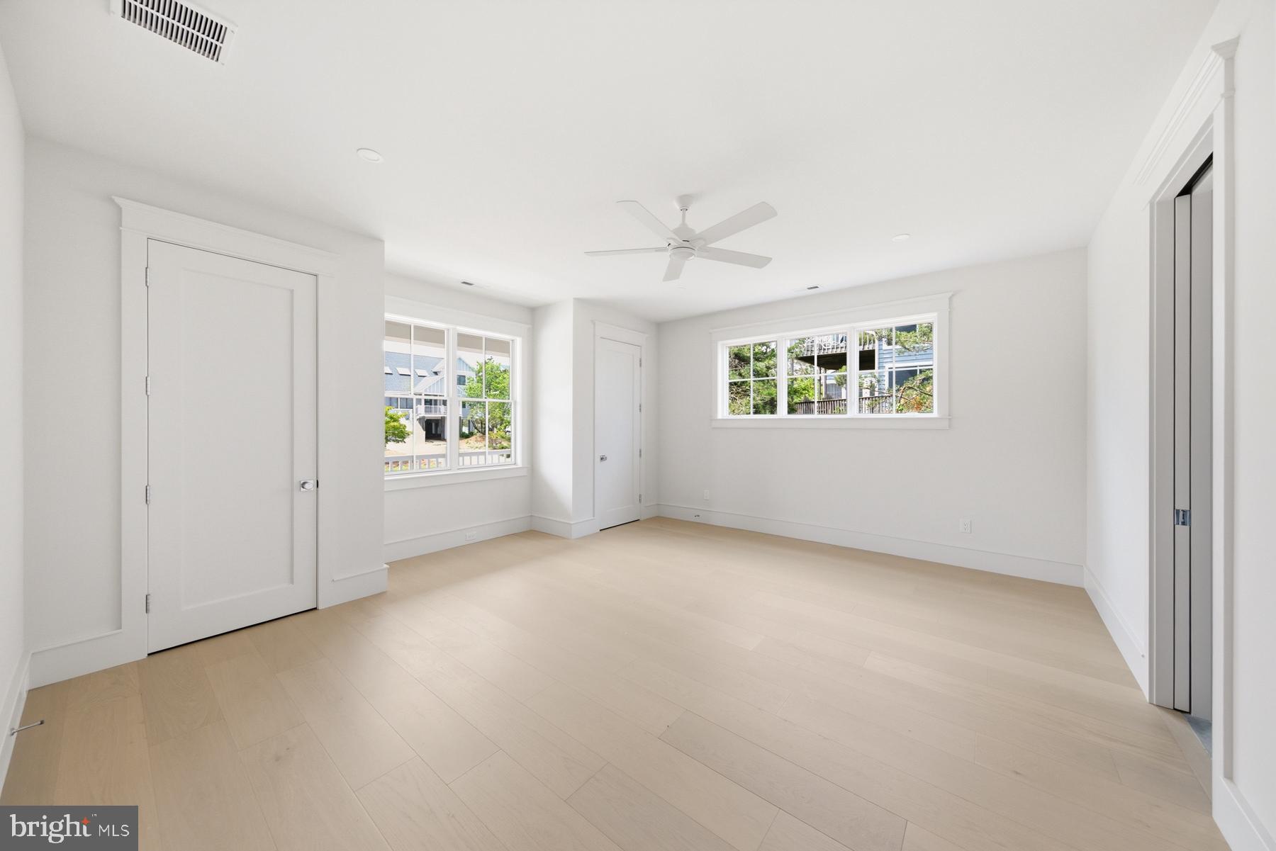 39687 SANDPIPER LANE