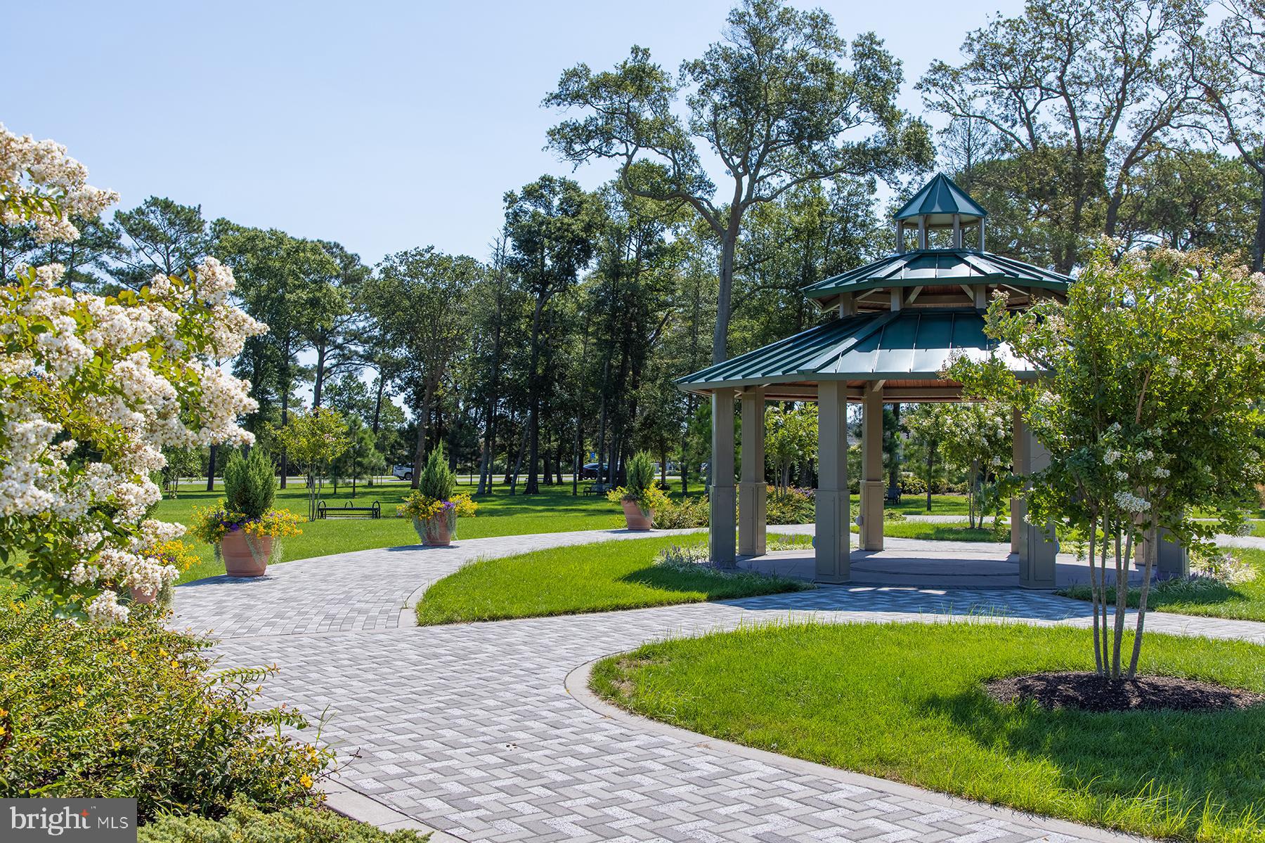 39687 SANDPIPER LANE