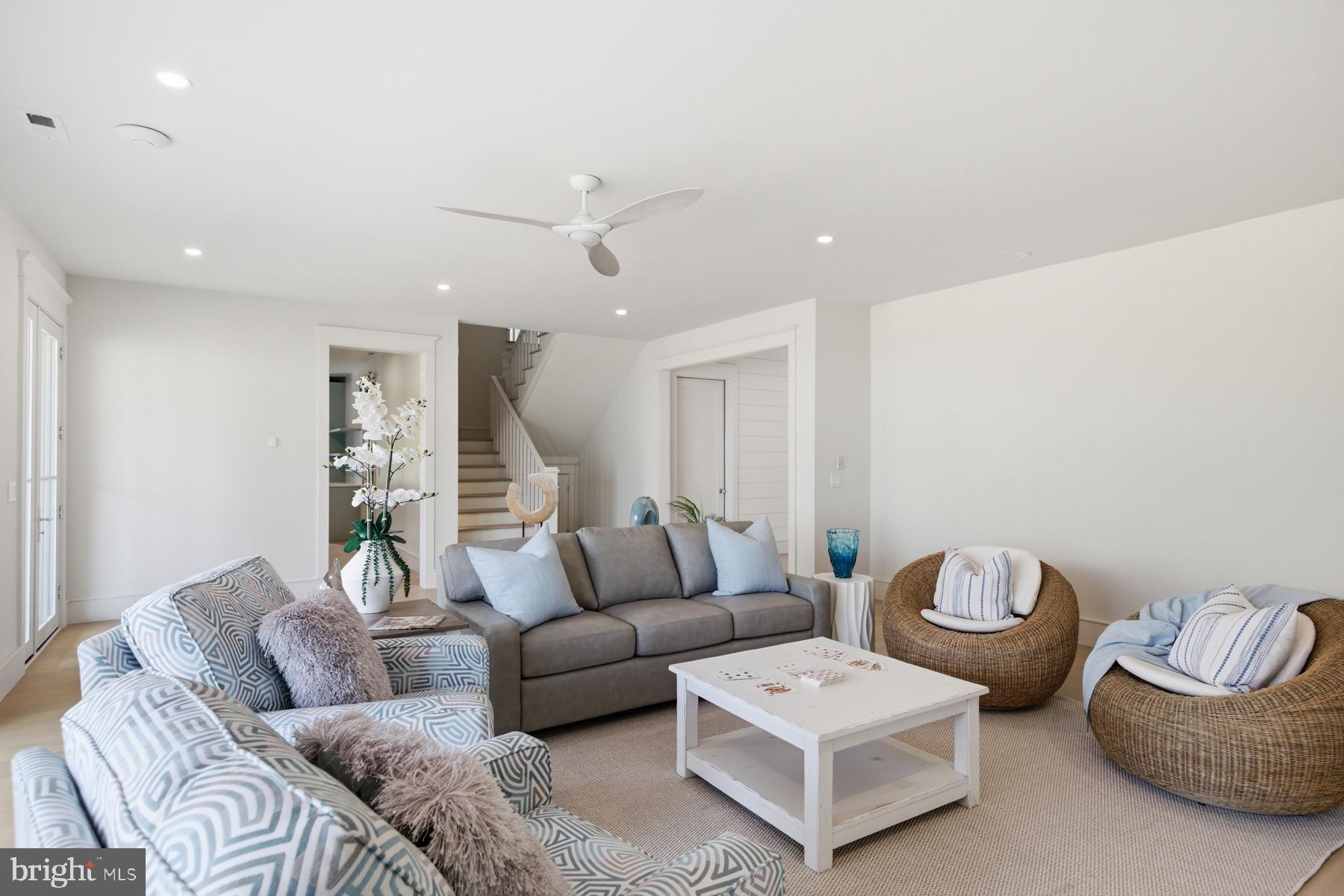 39687 SANDPIPER LANE