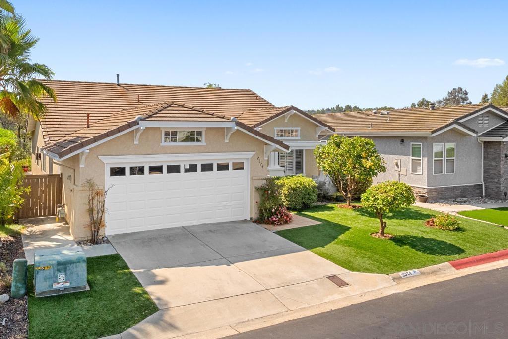 2324 Azure Ln