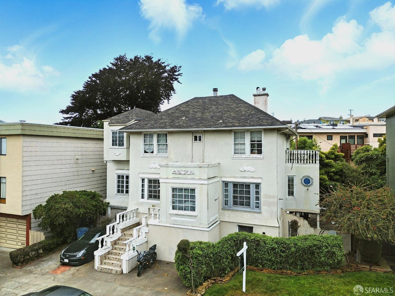 160 Wawona Street