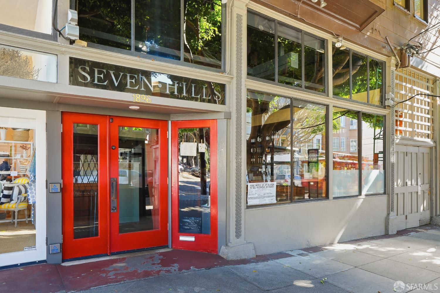 1101 Green Street # 404