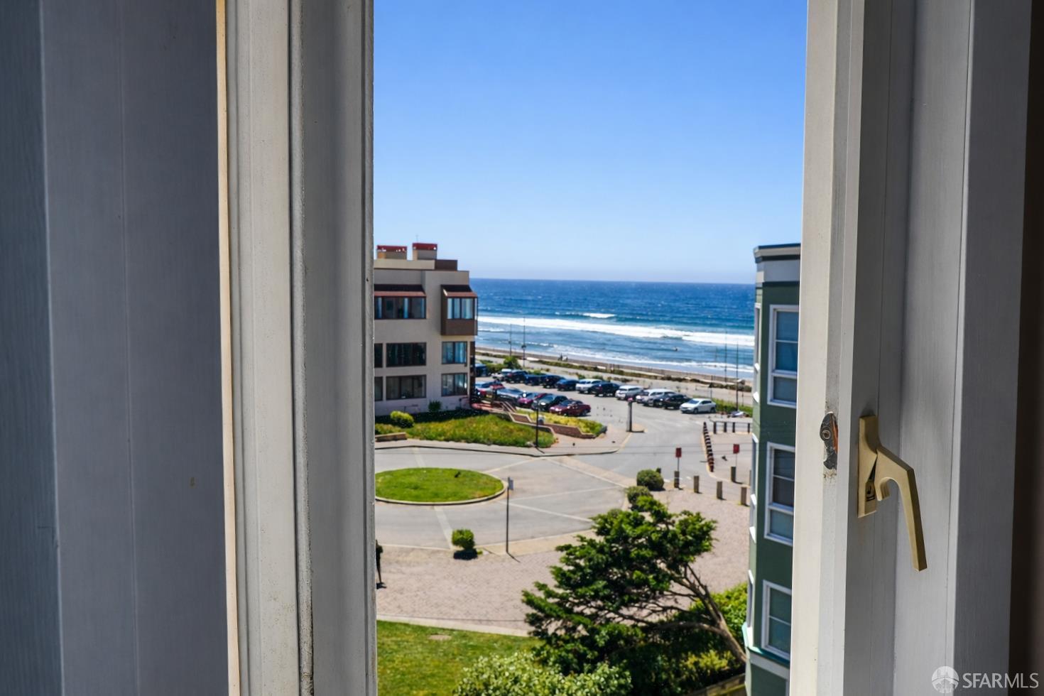 795 La Playa Street # 3