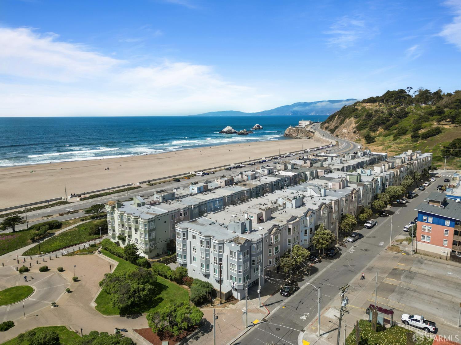 795 La Playa Street # 3