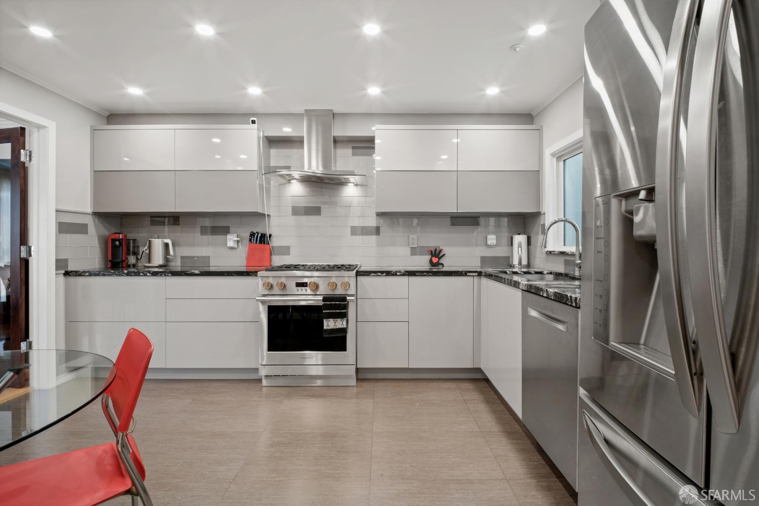 795 La Playa Street # 3