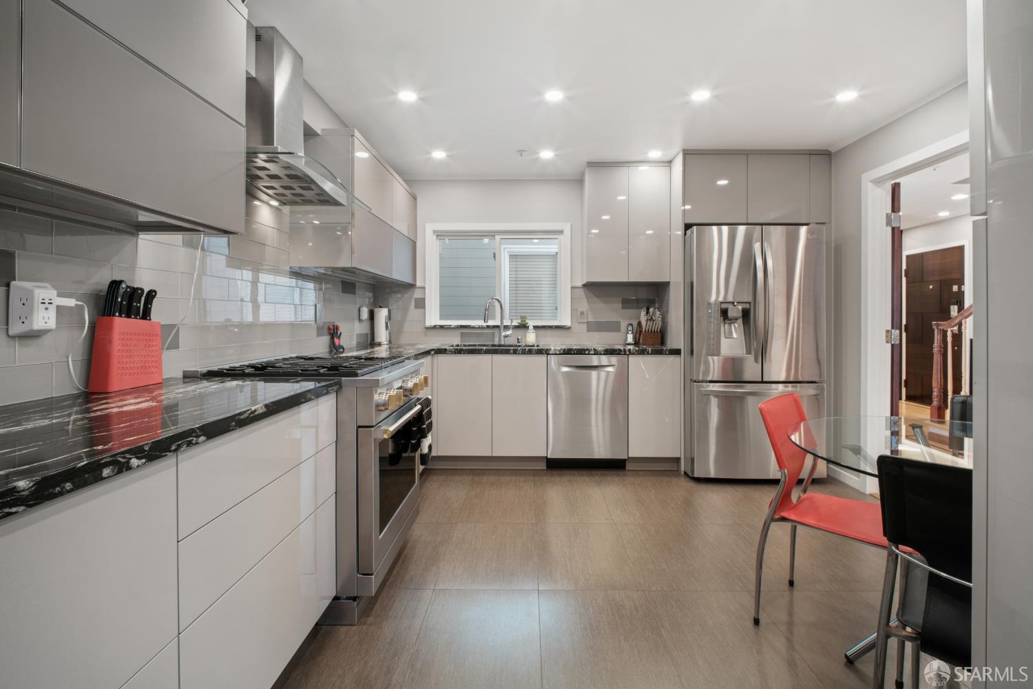 795 La Playa Street # 3