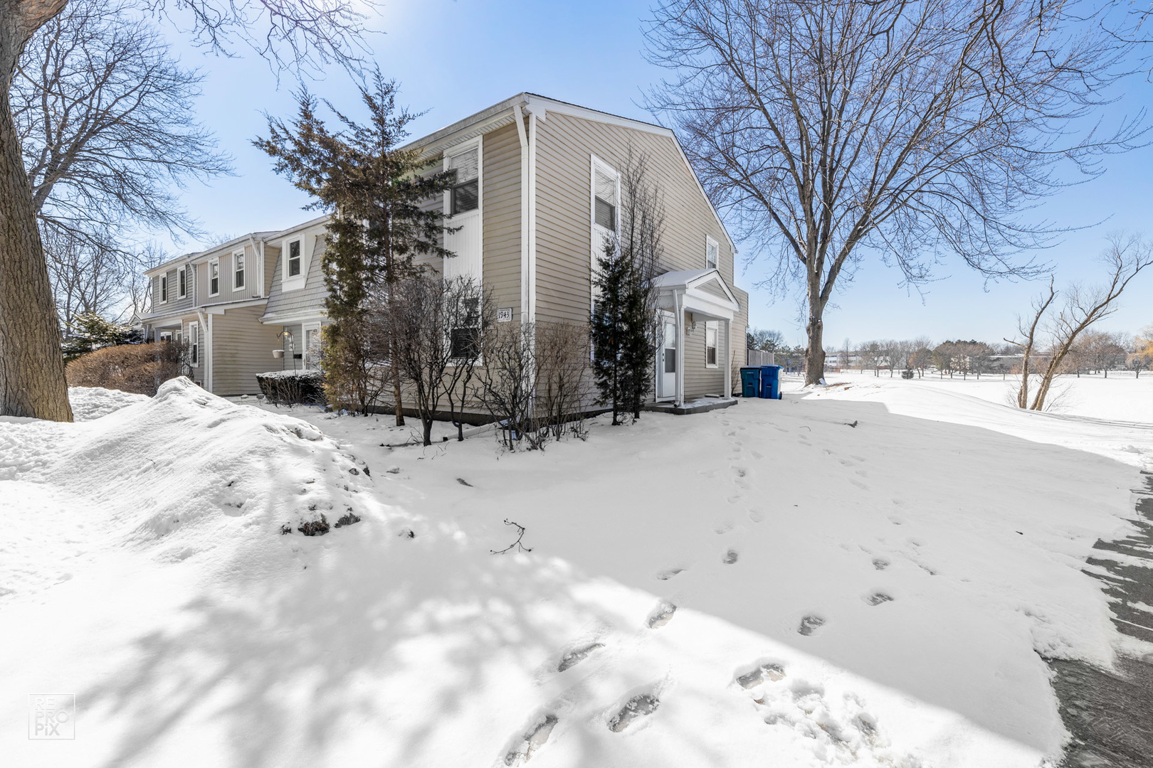 1943 CHELTENHAM Place Unit: 0