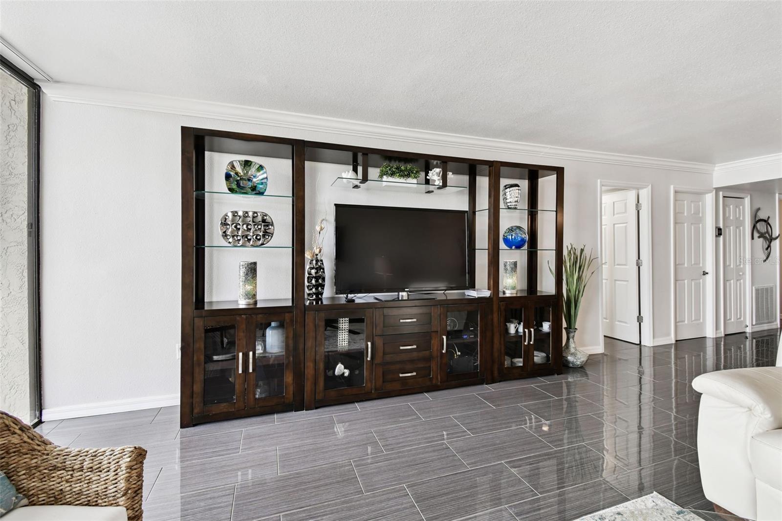 7600 BAYSHORE DR #307