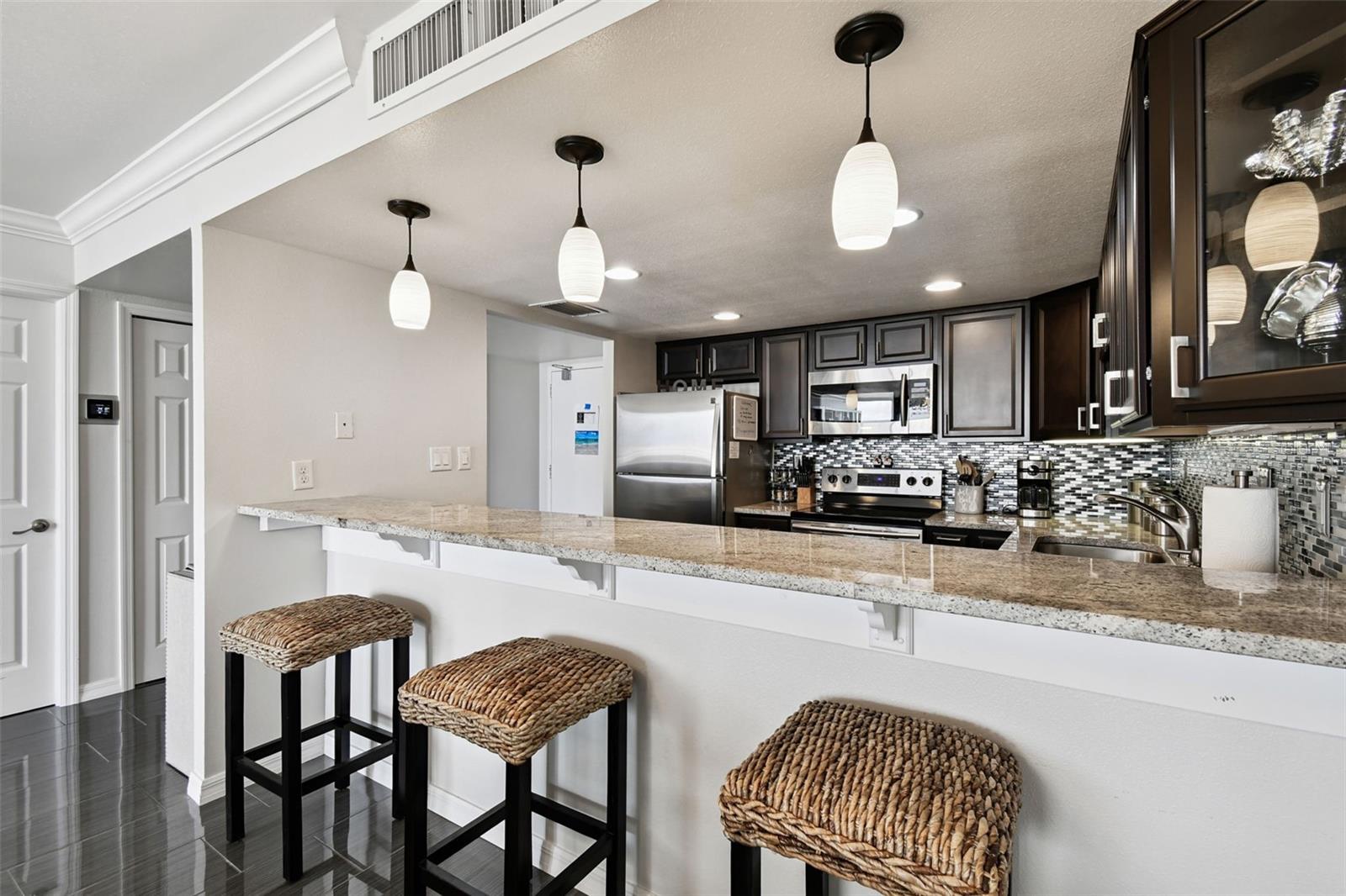 7600 BAYSHORE DR #307