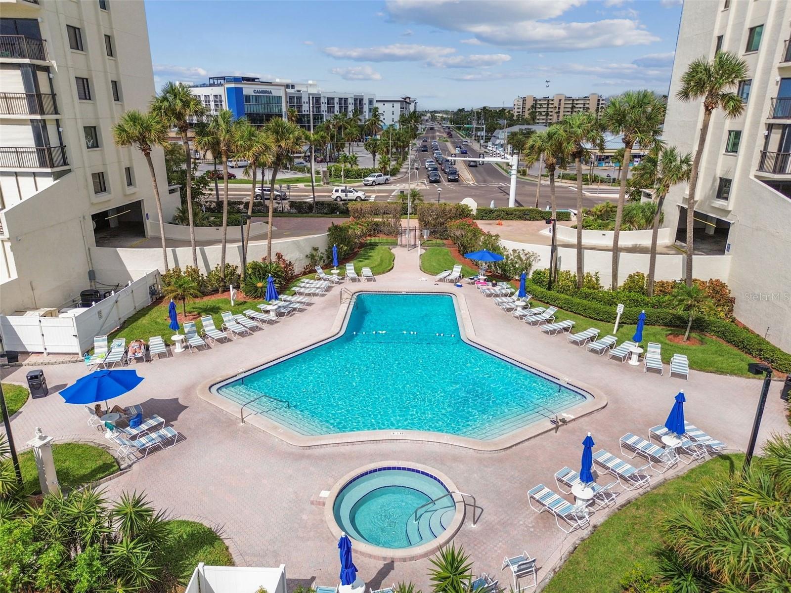 14950 GULF BLVD #404