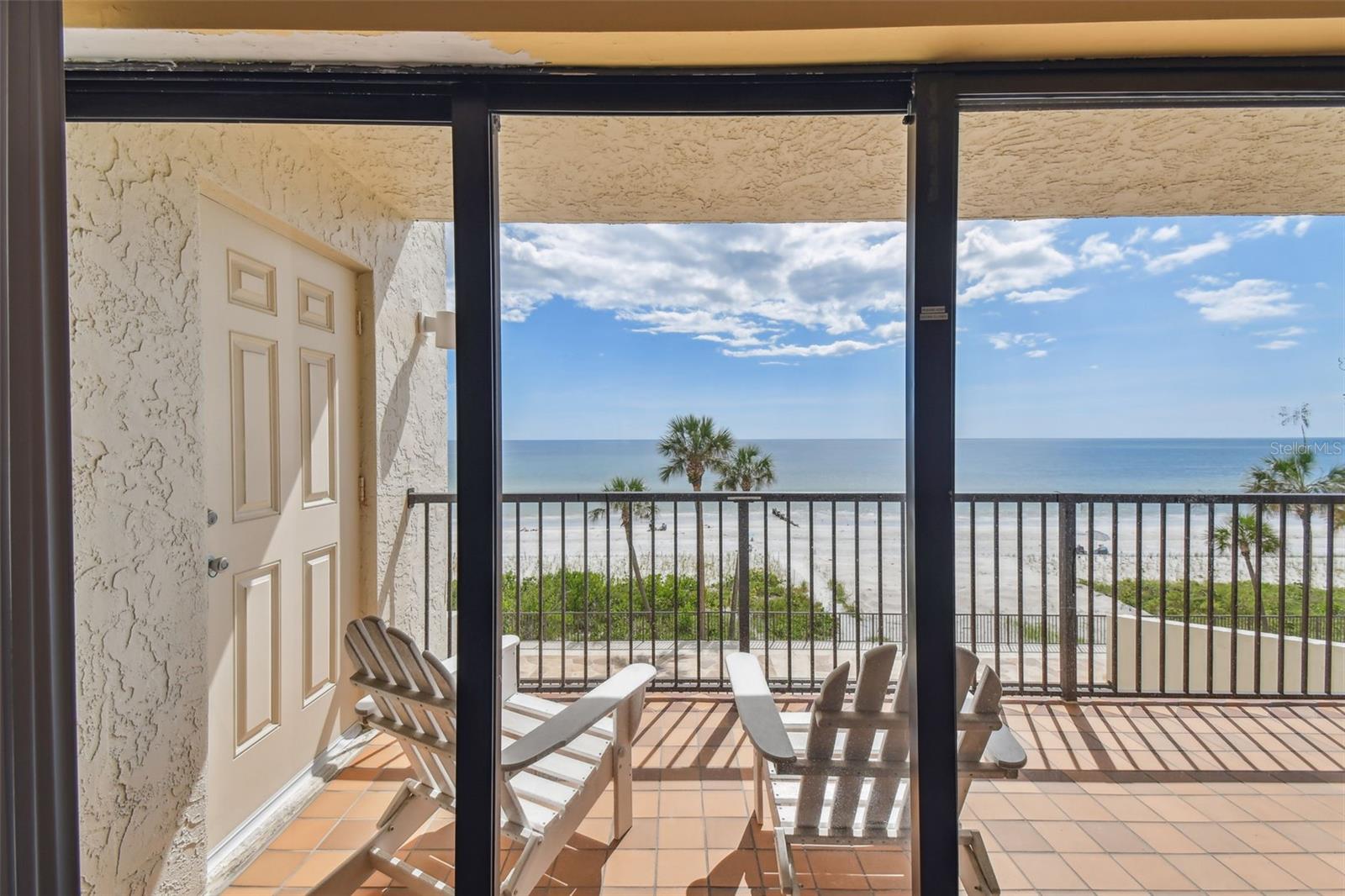 14950 GULF BLVD #404