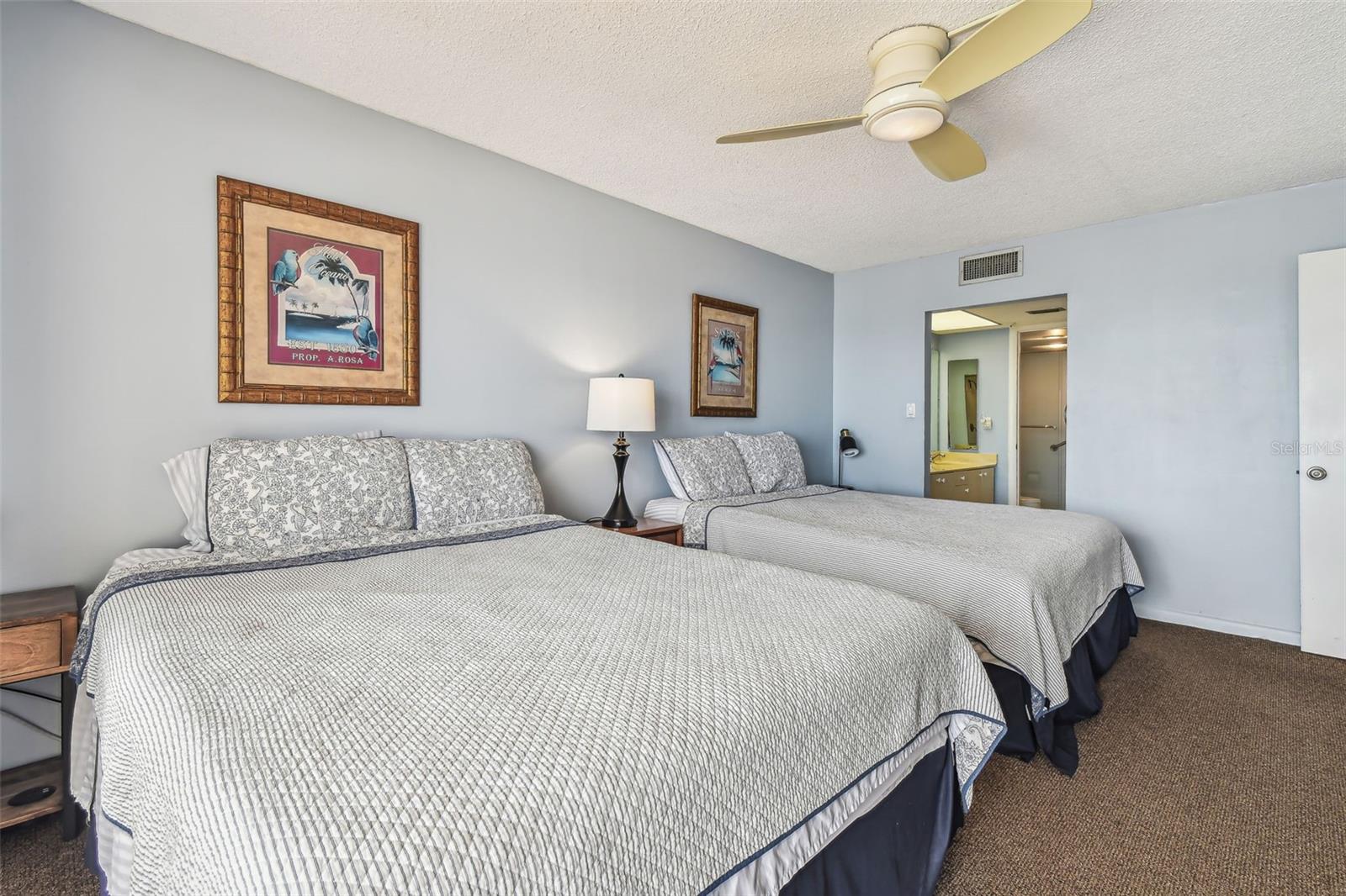 14950 GULF BLVD #404