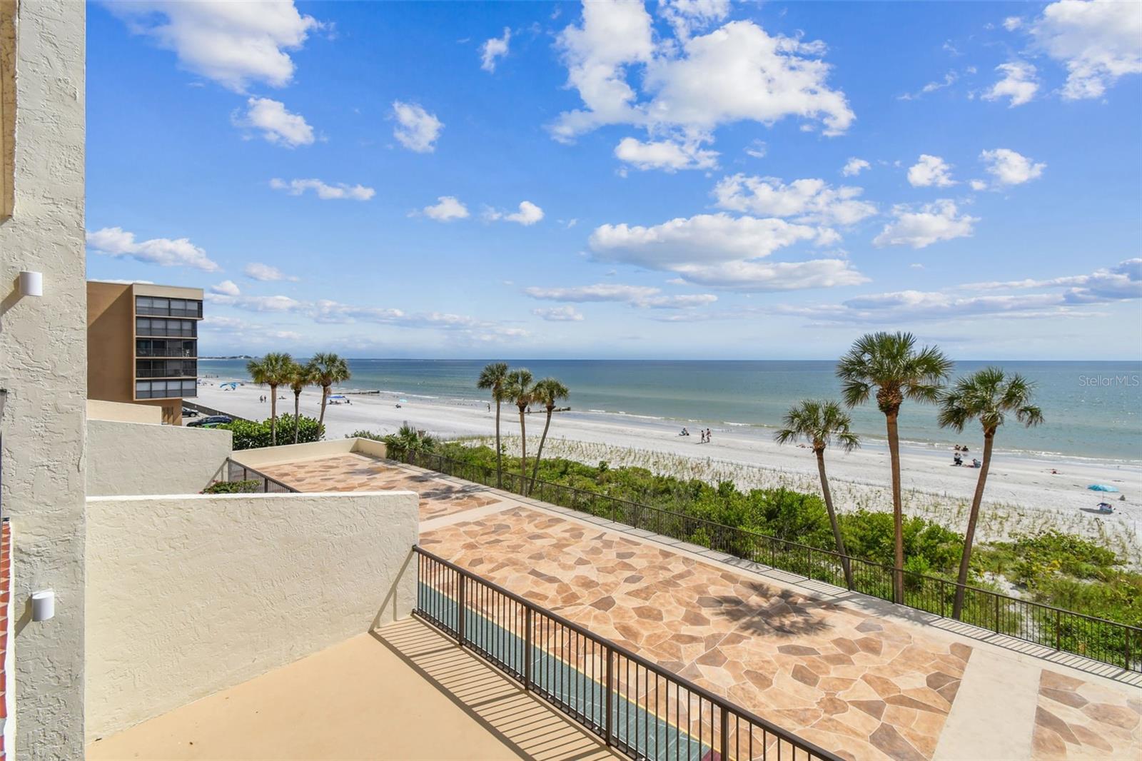 14950 GULF BLVD #404