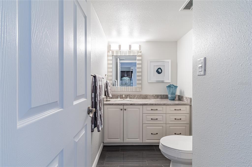 7600 BAYSHORE DRIVE Unit: 307