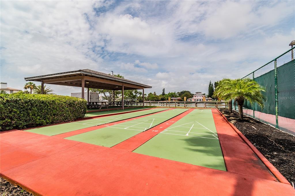 7600 BAYSHORE DRIVE Unit: 307