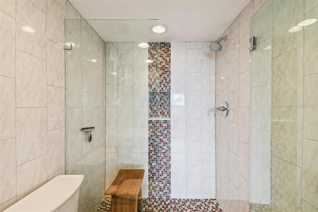 7600 BAYSHORE DRIVE Unit: 308