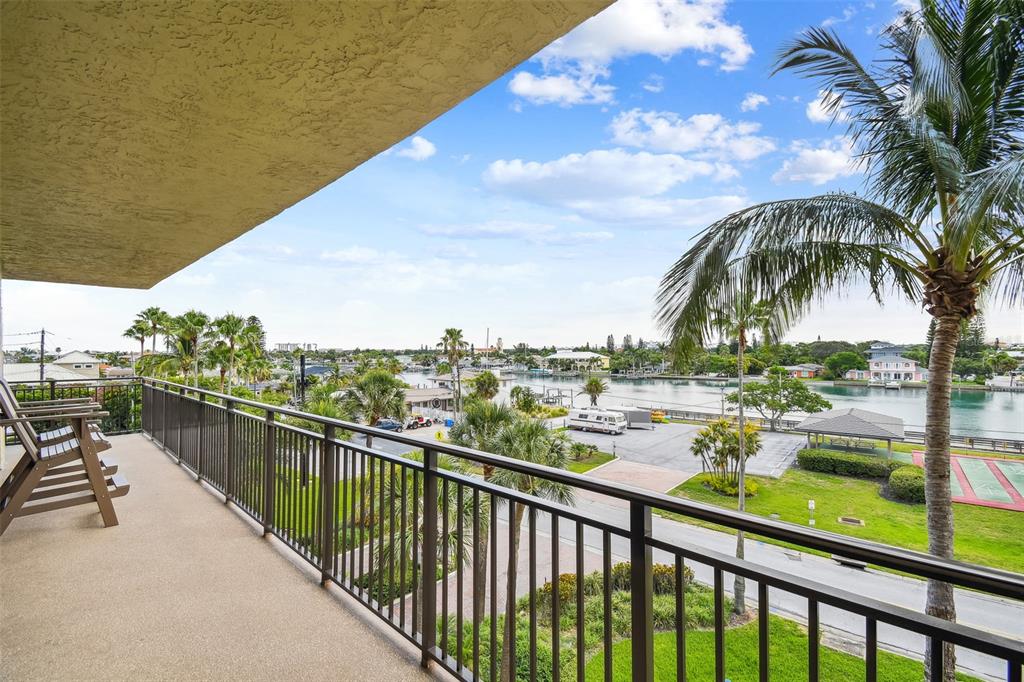 7600 BAYSHORE DRIVE Unit: 308