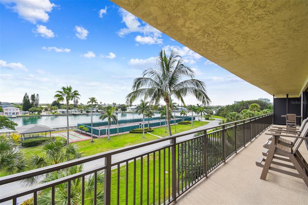 7600 BAYSHORE DRIVE Unit: 308