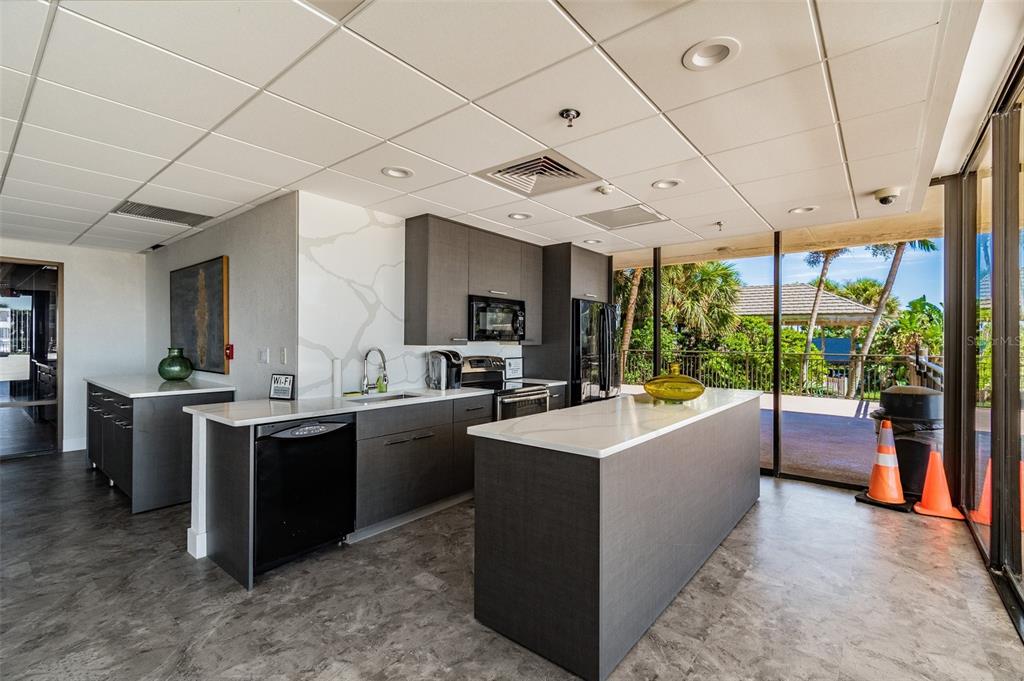 7600 BAYSHORE DRIVE Unit: 308