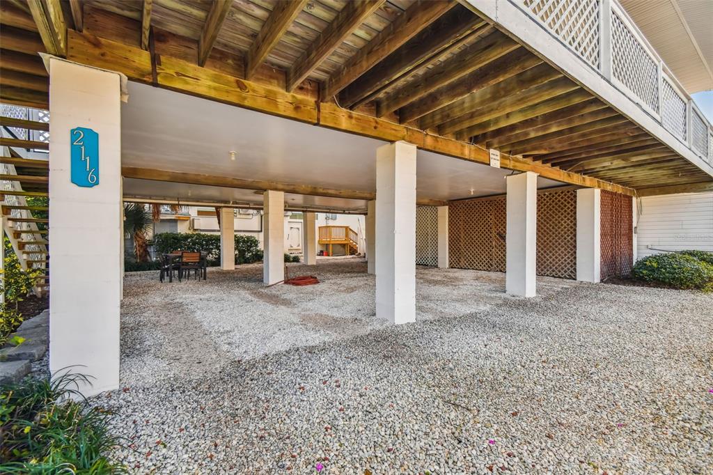 2116/2114 1ST STREET