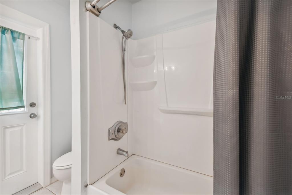 2116/2114 1ST STREET