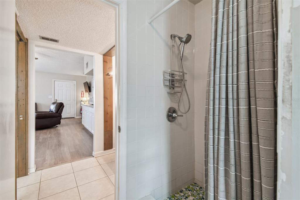 2116/2114 1ST STREET