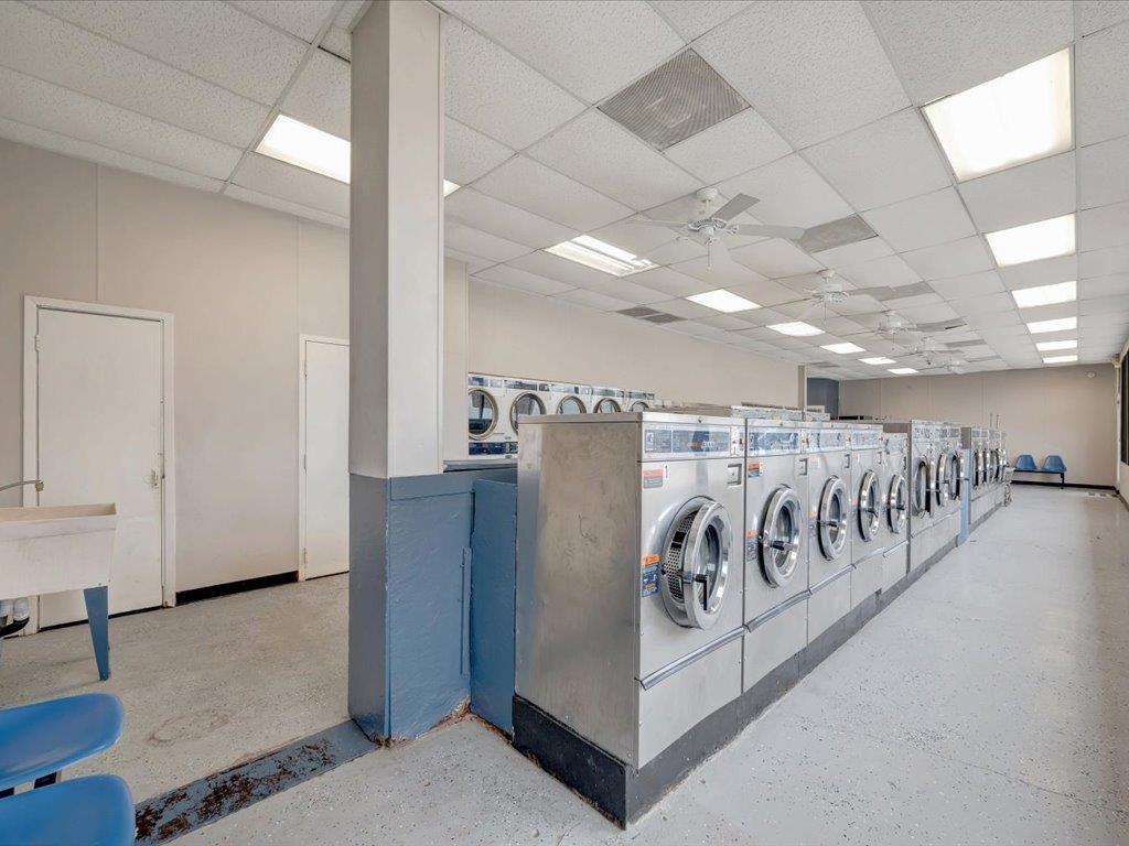 1318,1111,904 Paul Avenue