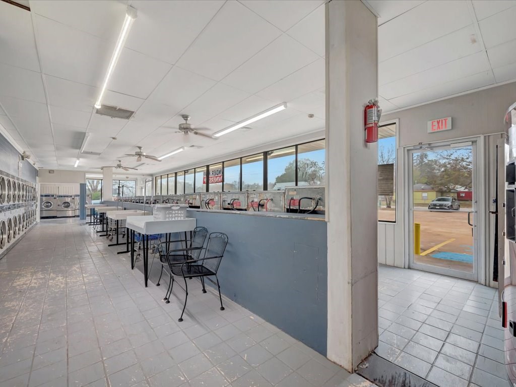 1318,1111,904 Paul Avenue