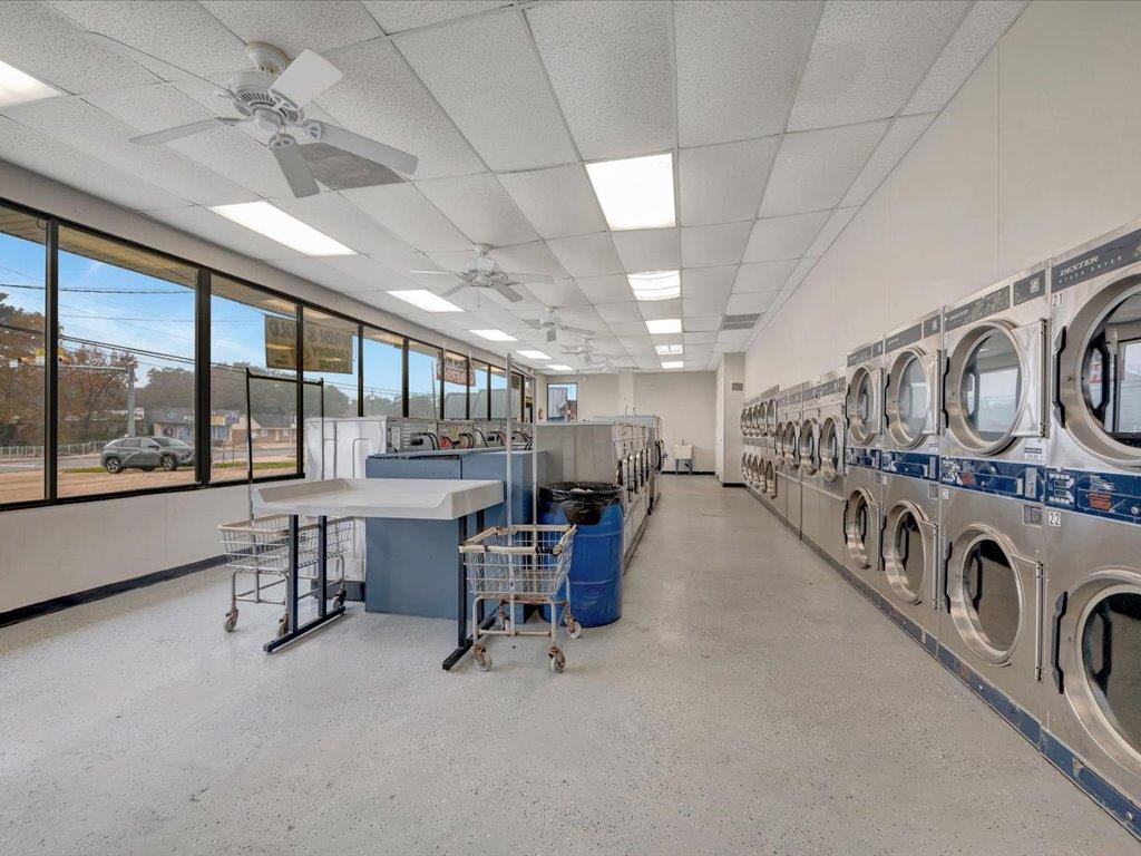 1318,1111,904 Paul Avenue