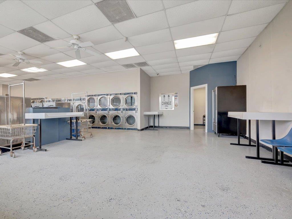 1318,1111,904 Paul Avenue