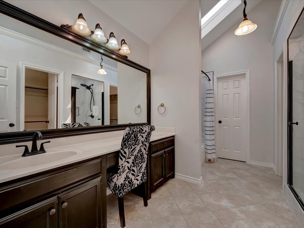 308 Paintbrush Circle