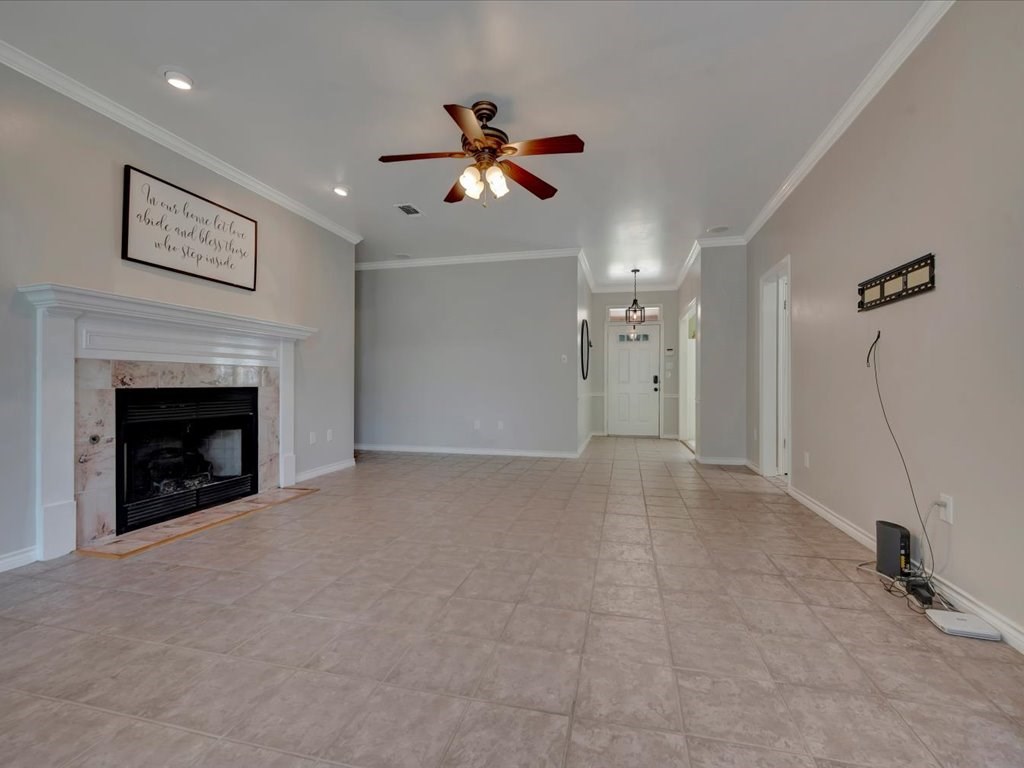 308 Paintbrush Circle