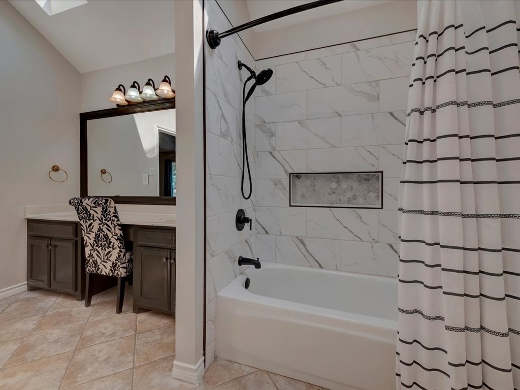 308 Paintbrush Circle