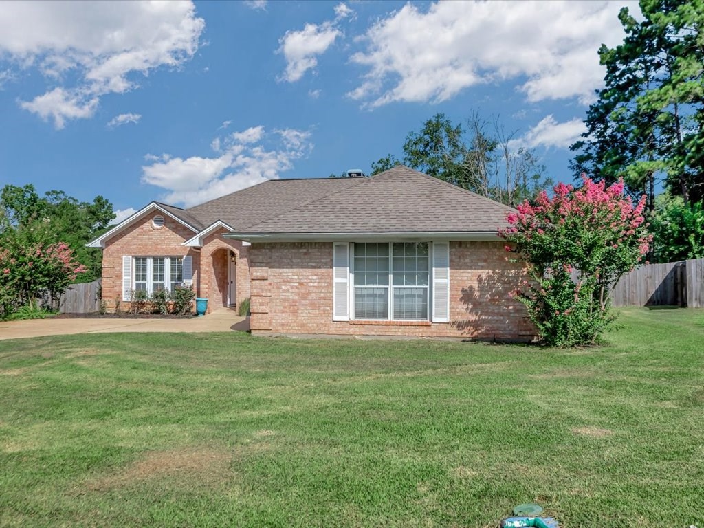 308 Paintbrush Circle