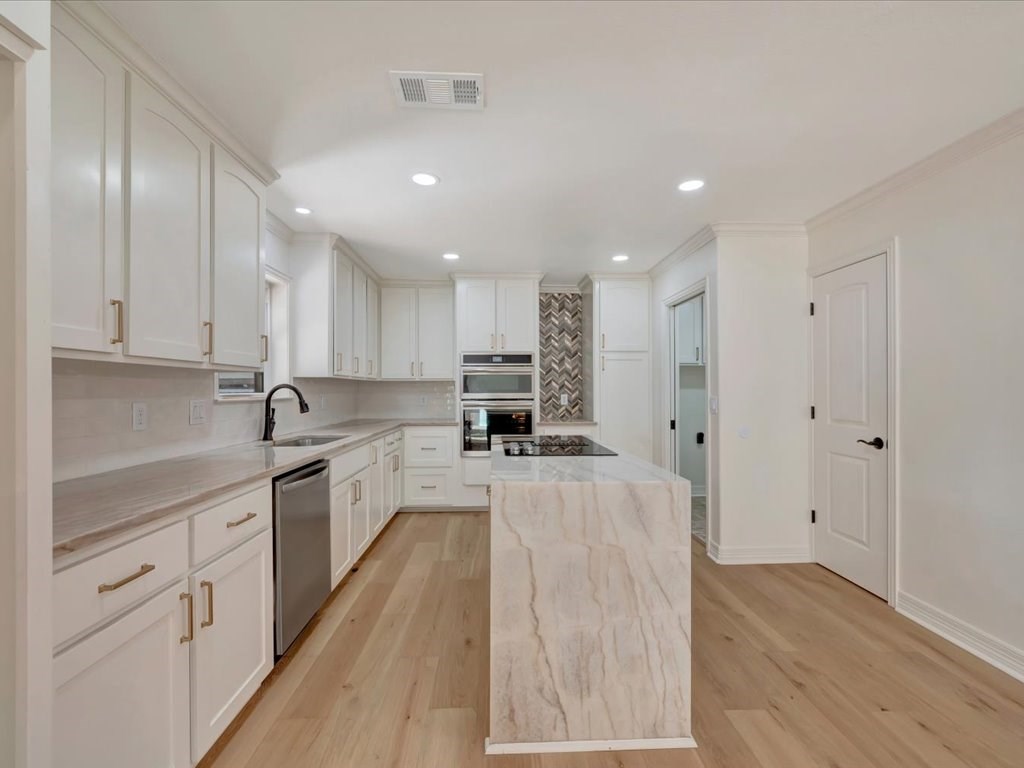 214 Westchester Street