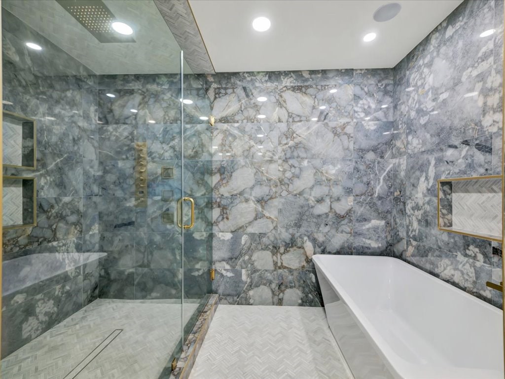 214 Westchester Street