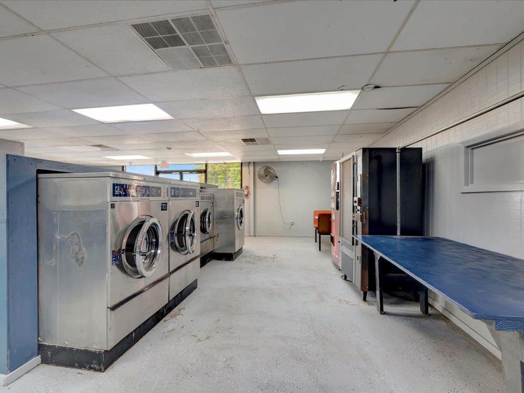 1318,1111,904 Paul Avenue