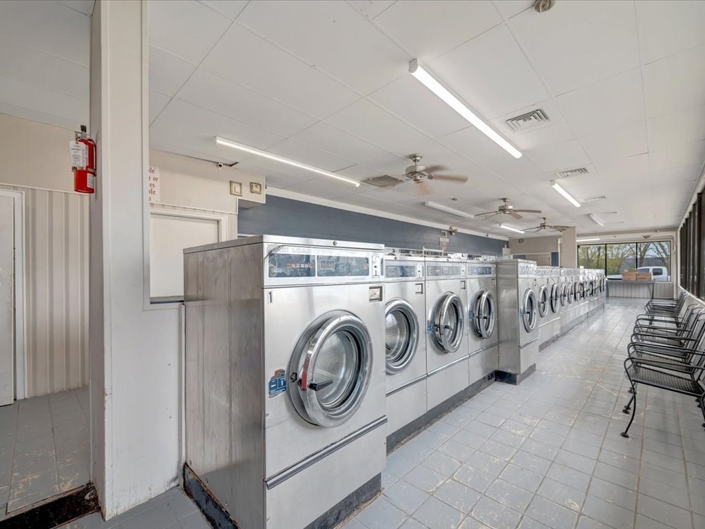 1318,1111,904 Paul Avenue