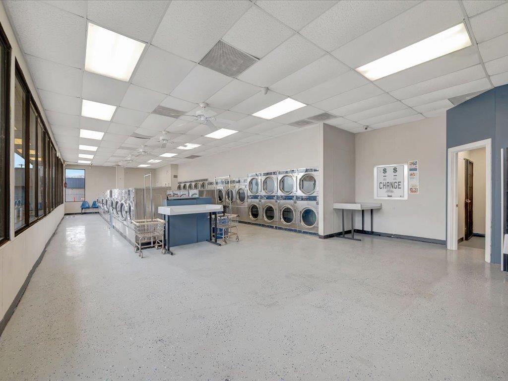 1318,1111,904 Paul Avenue