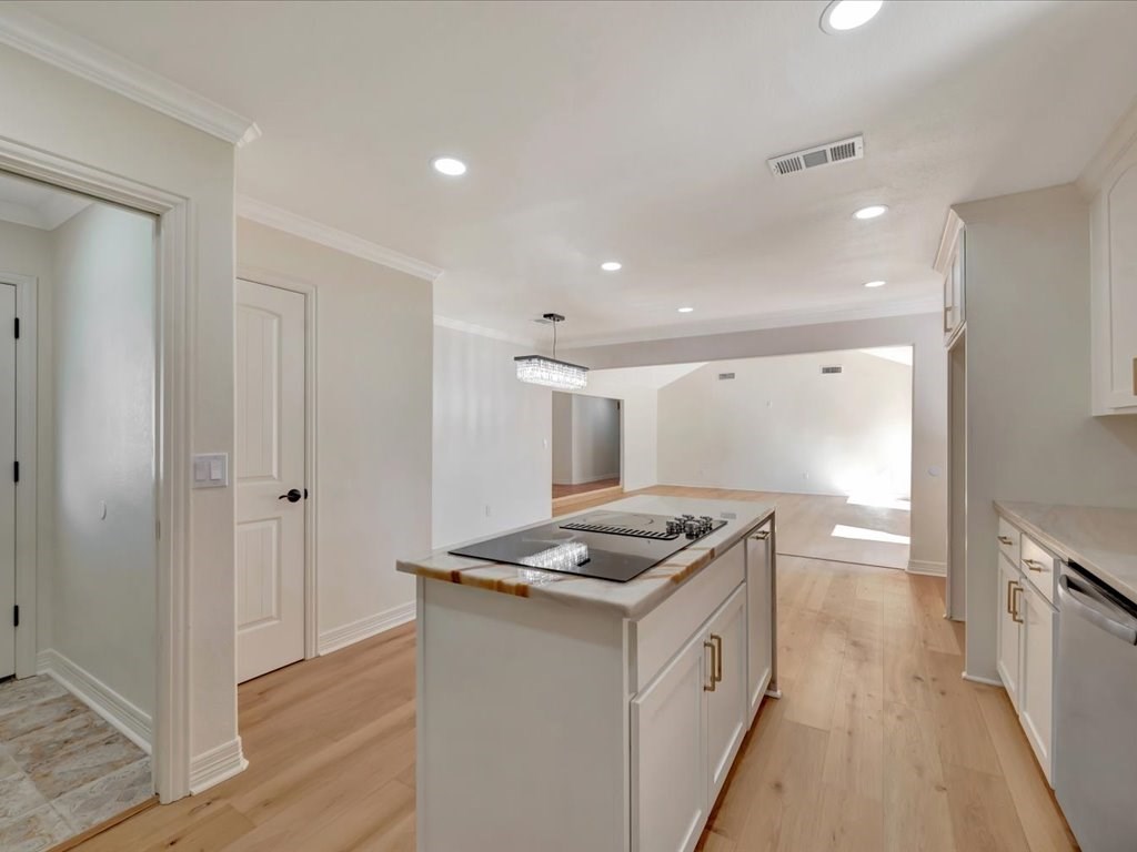 214 Westchester Street