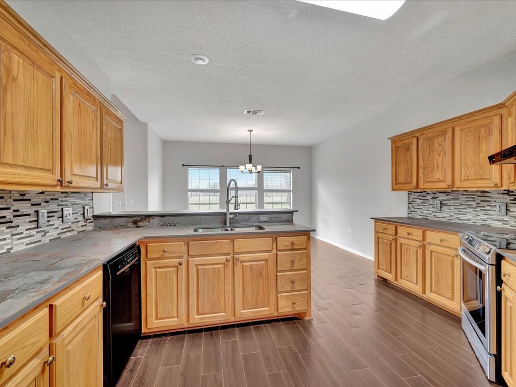 117 Colonial Hills Drive