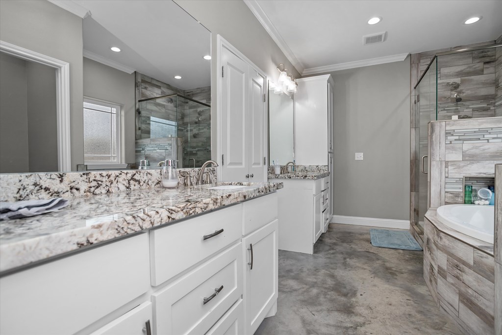 1430 Edgewood Circle