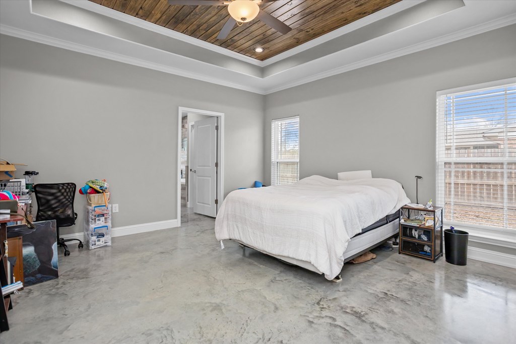 1430 Edgewood Circle