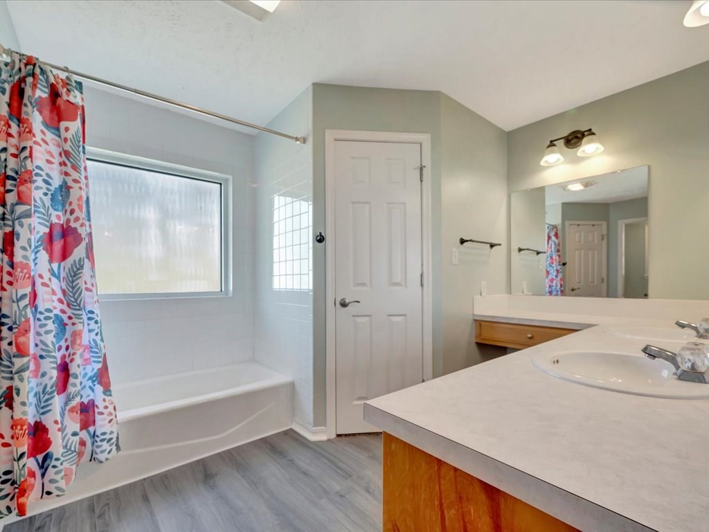 112 Gladstone Street