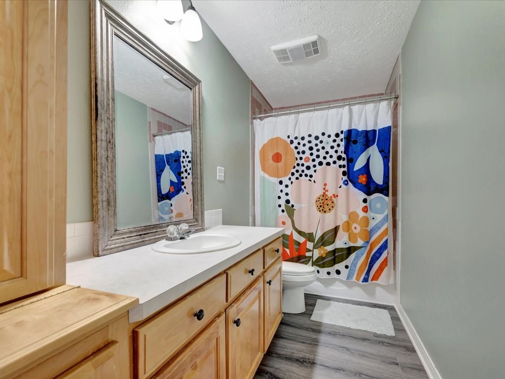 112 Gladstone Street