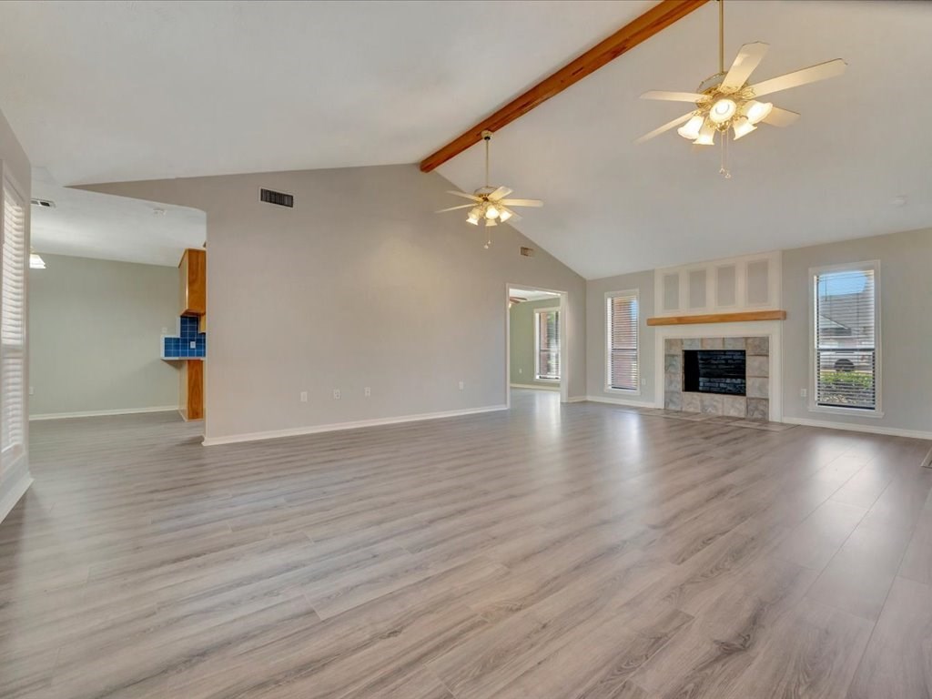 112 Gladstone Street