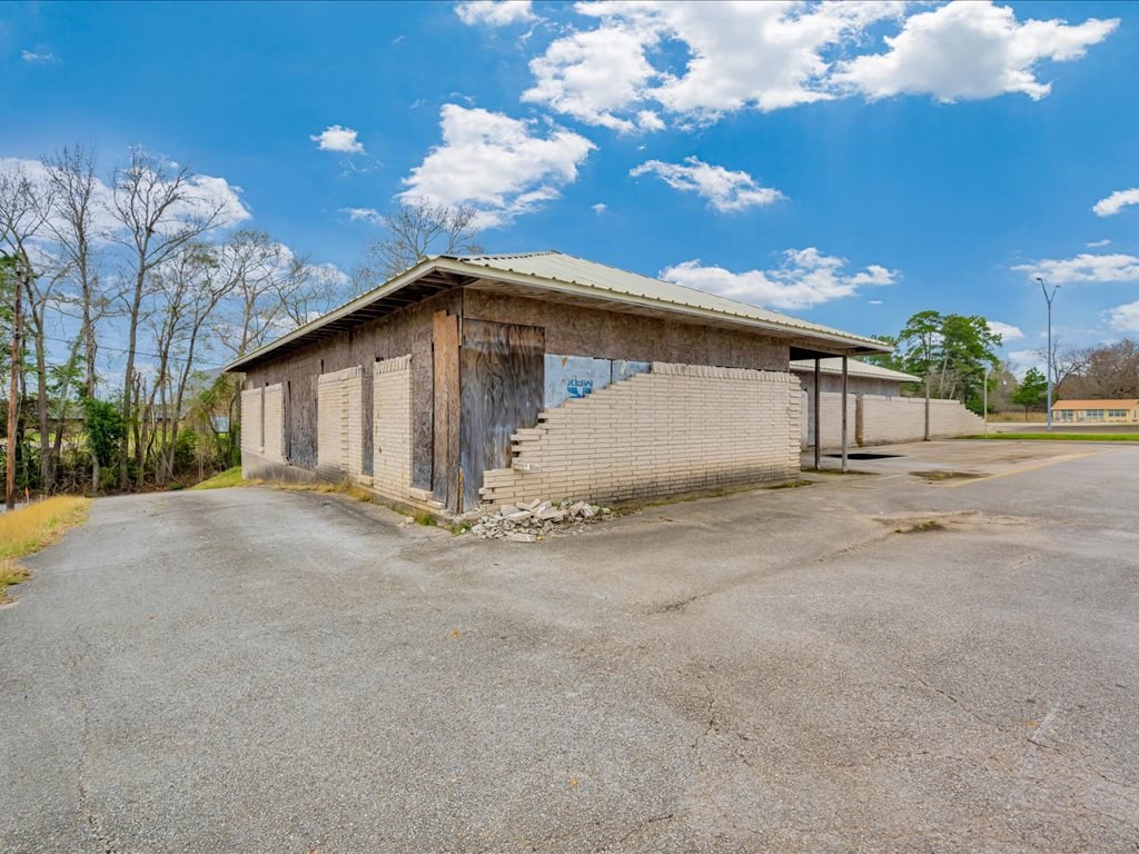 3215 South Medford Drive