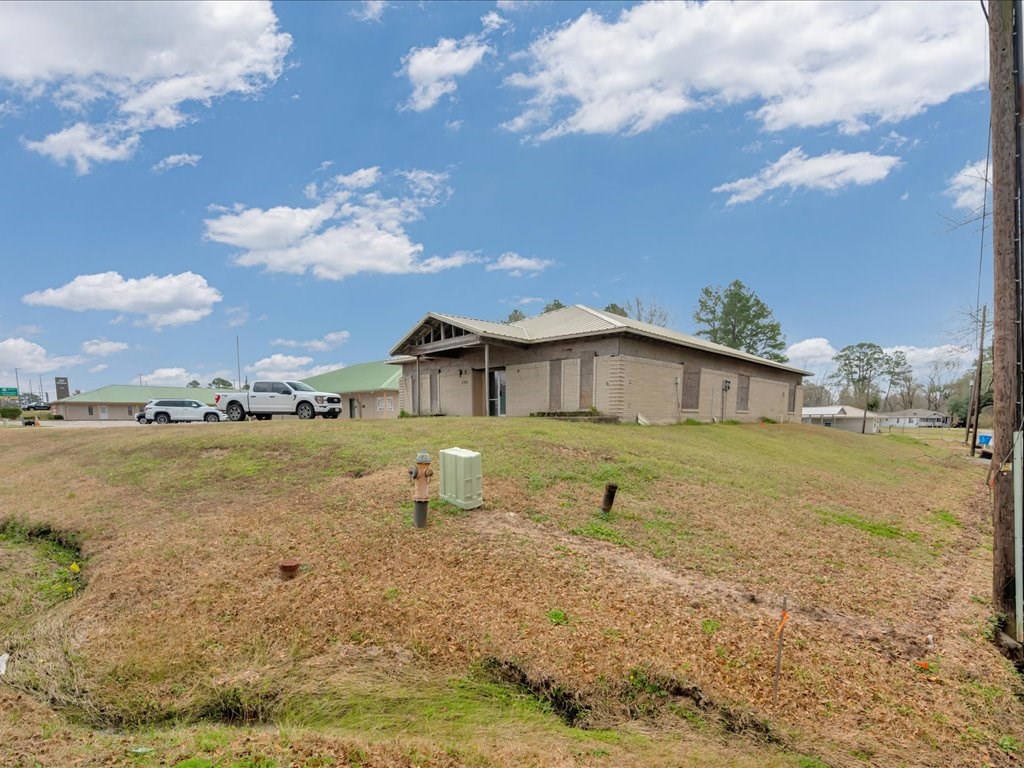 3215 South Medford Drive