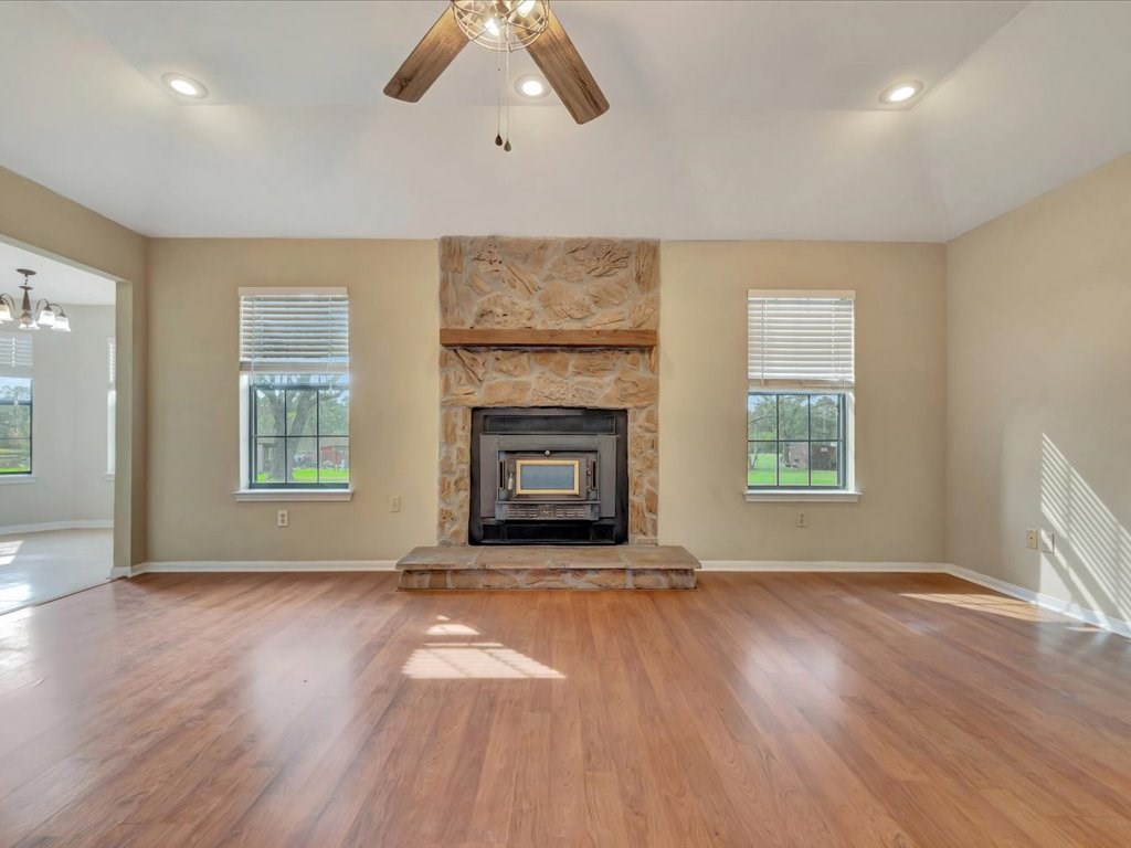 4327 Peavy Switch Road