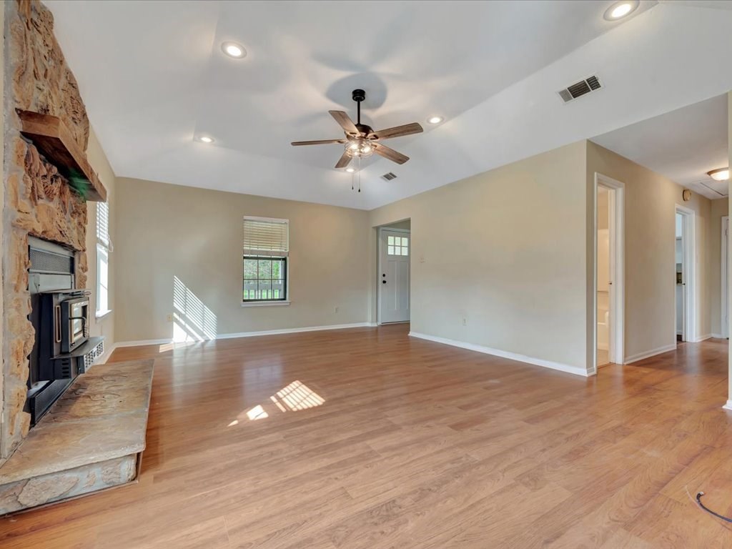 4327 Peavy Switch Road